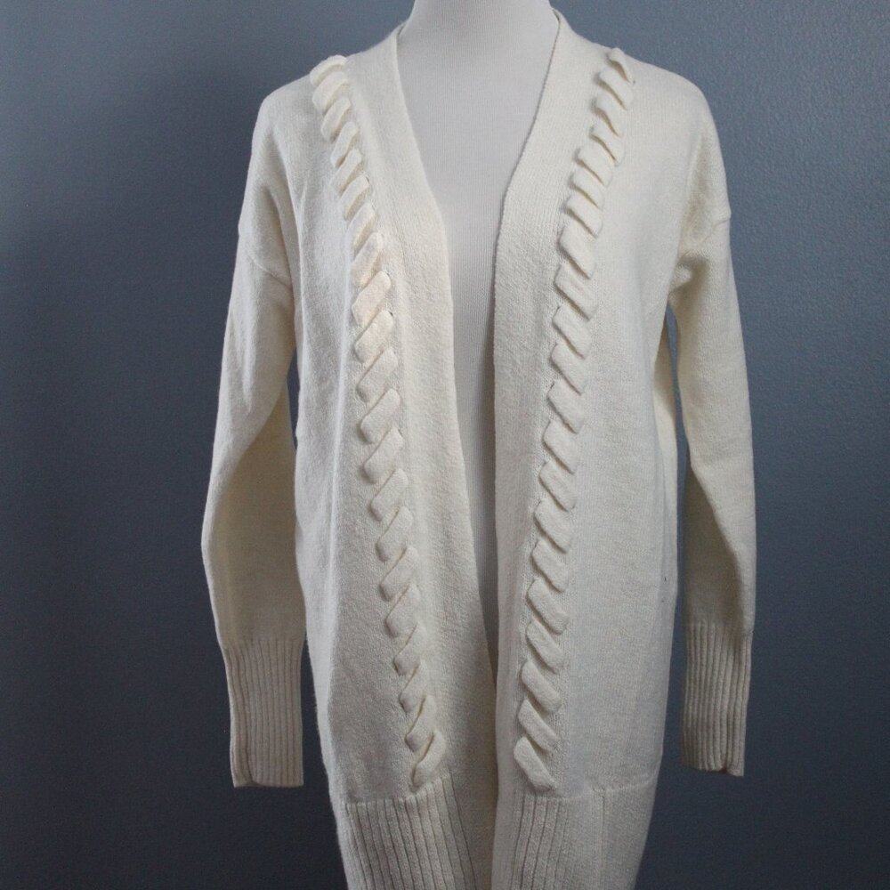 NWT Simply Vera Cardigan